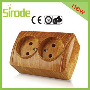 8001 Series Wooden Color EU Wall Socket